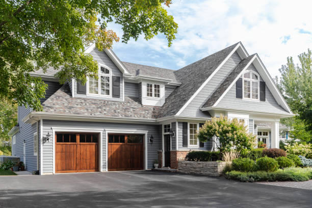 Best Hot Roofs  in East Aurora, NY